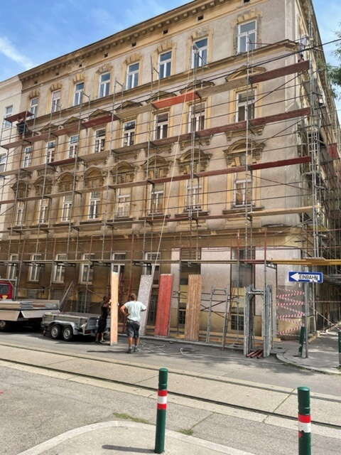 Antike Fassadensanierung von der FLOTT-BAU GmbH
